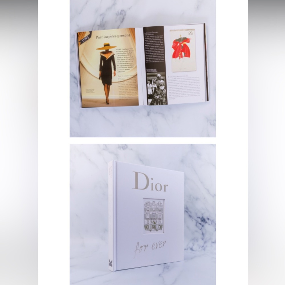 Dior 'For Ever' Silver and White Book - Picture 9 of 11